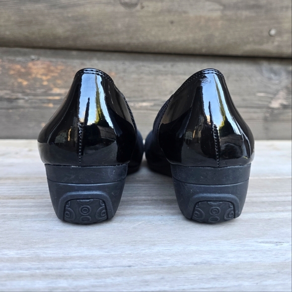 Anne Klein Sport Bisa Shimmer Black Capped Toe, Comfort Wedge Pump. WMS 7.5M - Picture 9 of 15